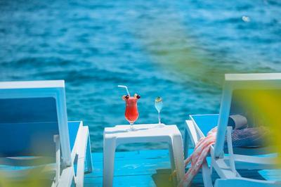 آنفورا اوتل