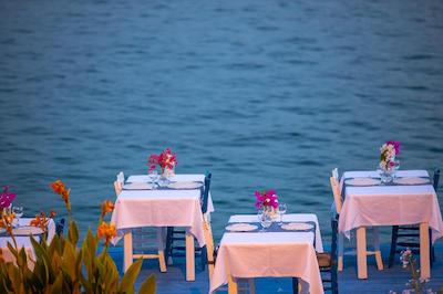 آنفورا اوتل