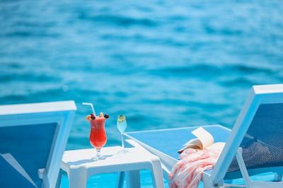 آنفورا اوتل