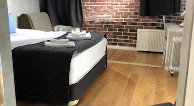 بد برایک هتل