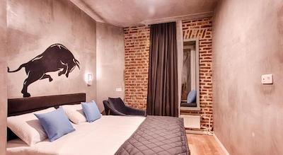 بد برایک هتل