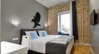 بد برایک هتل