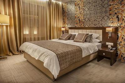 میاسنیتسکی بوتیک هتل