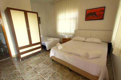 ماوی پنسیون