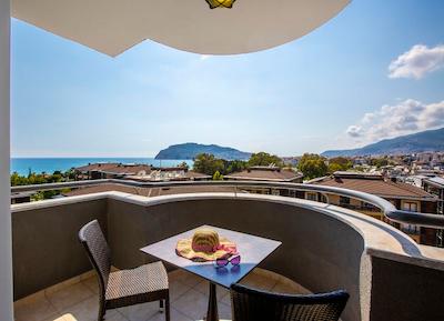 رویالیسا هتل