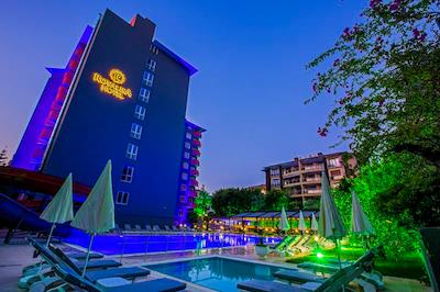 رویالیسا هتل