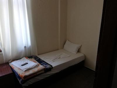 اوموت پانسیون