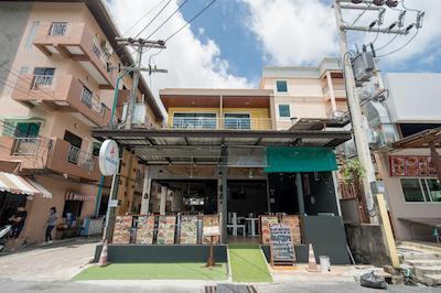 آمارین رزیدنس پاتونگ