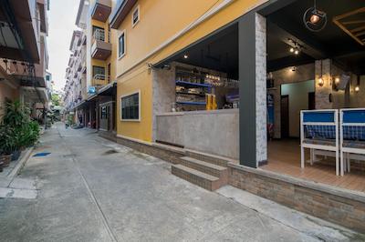 آمارین رزیدنس پاتونگ