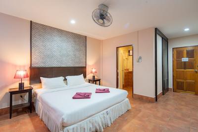 آمارین رزیدنس پاتونگ