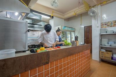 آمارین رزیدنس پاتونگ