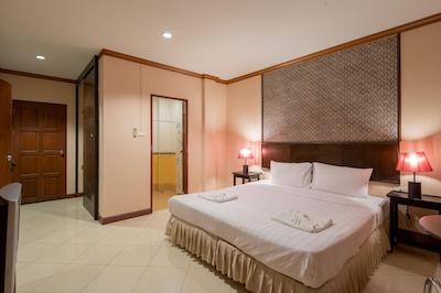 آمارین رزیدنس پاتونگ