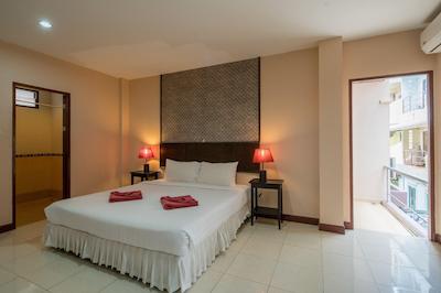 آمارین رزیدنس پاتونگ