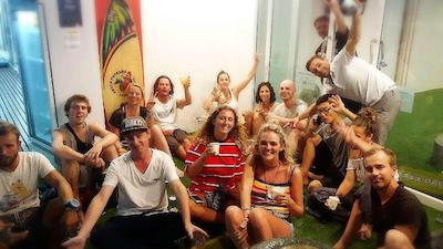 بیچ پکرز هاستل