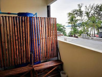 بیچ پکرز هاستل