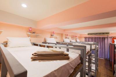 بیچ پکرز هاستل