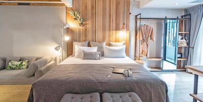 فمیلی تری هتل