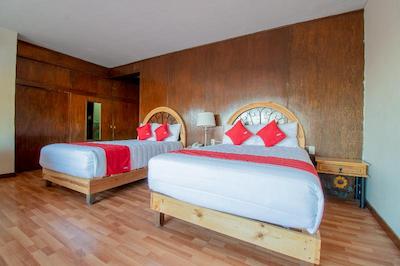 او وای او هتل کازا دل گوبرنادور