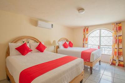 او وای او هتل کازا دل گوبرنادور