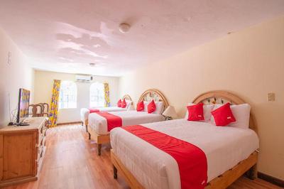 او وای او هتل کازا دل گوبرنادور