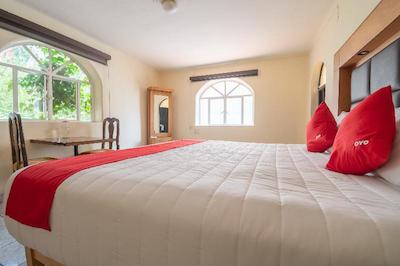 او وای او هتل کازا دل گوبرنادور