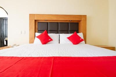 او وای او هتل کازا دل گوبرنادور