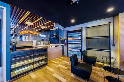 پوکت مارین پوشتل