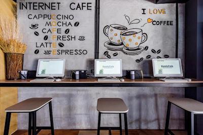 پوکت مارین پوشتل