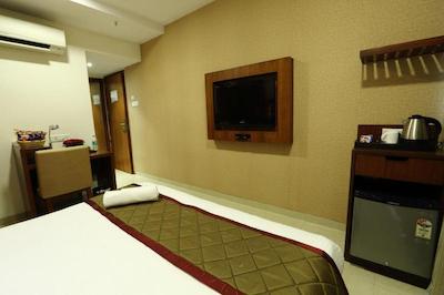 سیستا اندهری