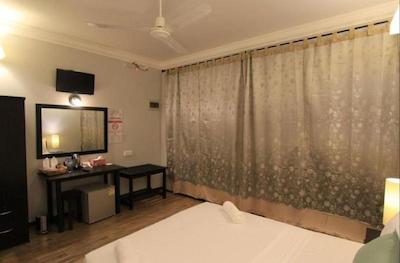 لوکال آیلند این