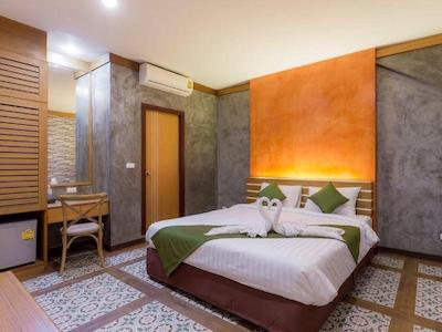 تی پاک دی رزیدنت