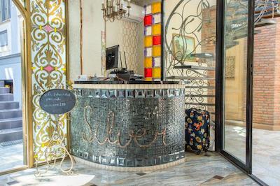 سیلور 34 بوتیک هتل