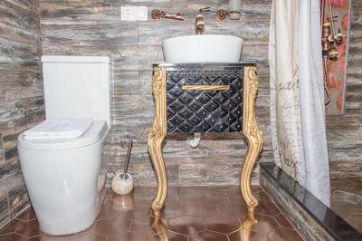 سیلور 34 بوتیک هتل