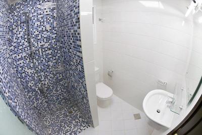 ای سینامار هتل آپارتمان