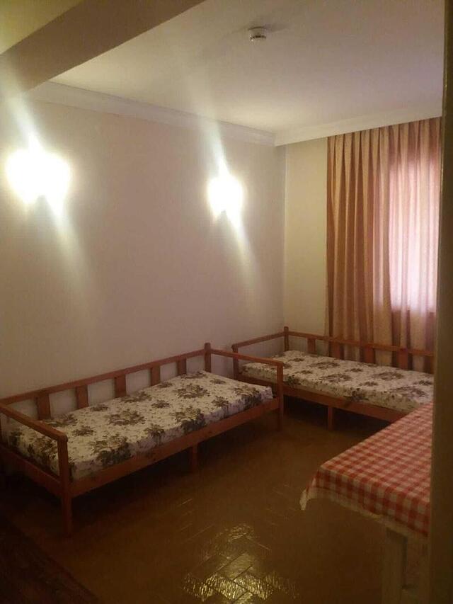 هتل آنور