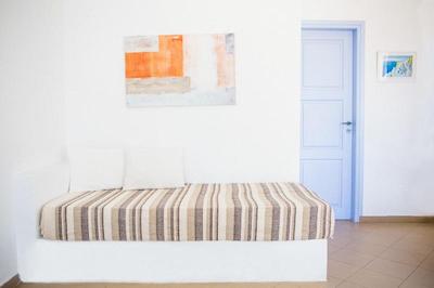 پلاگوس اویا