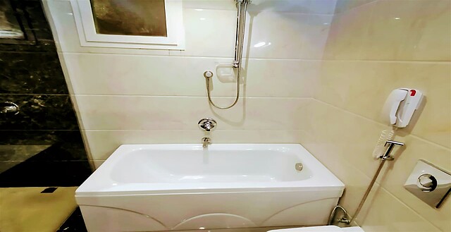 کاراوان جداح هتل