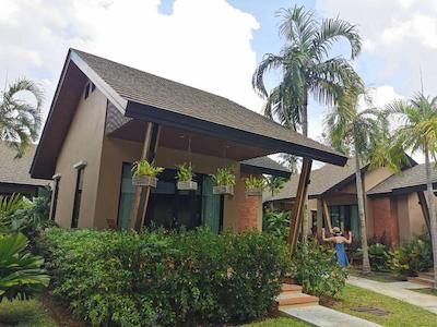 آئونانگ هیل ریسورت @ 11