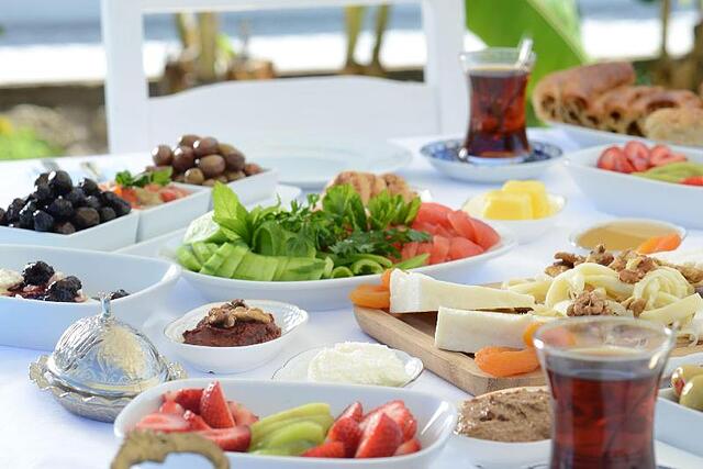داریا آلاکاتی