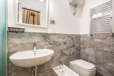 بی بی مای وی