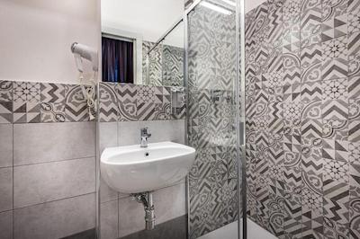 بی بی مای وی