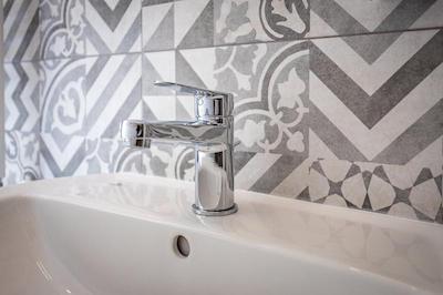 بی بی مای وی