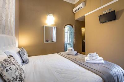 بی بی مای وی