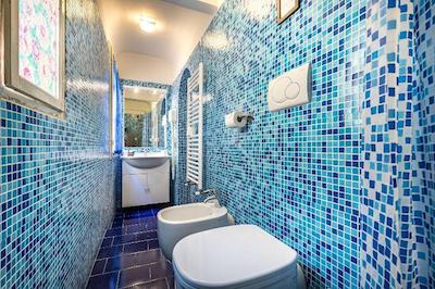 بی بی مای وی