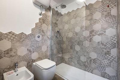 بی بی مای وی