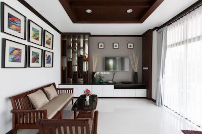 د یونیک کرابی پرایوت پول ویلا