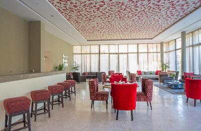 پالایس دار سور