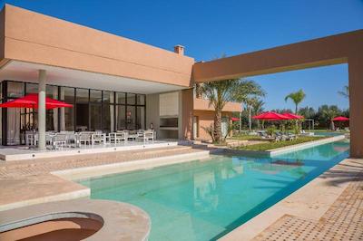 پالایس دار سور