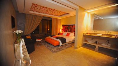 پالایس دار سور