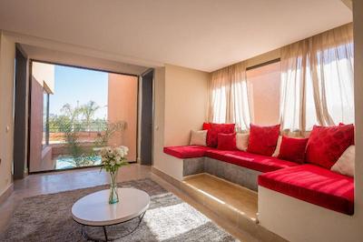 پالایس دار سور